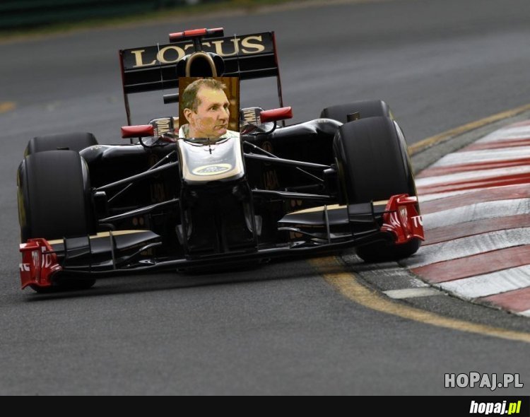 Al Bundy nowy kierowca Lotus Renault GP