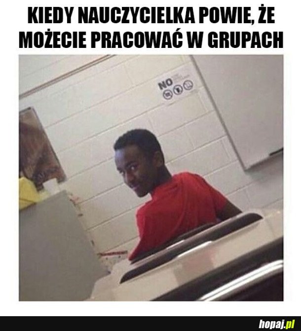 PRACA W GRUPACH