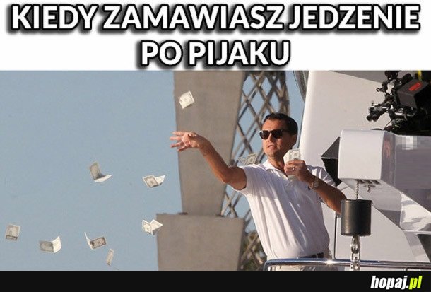 SZLACHTA SIĘ BAWI