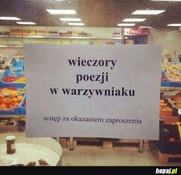 Wpłynąłem na warzyw przestwór oceanu, wózek nurza się śród półek...