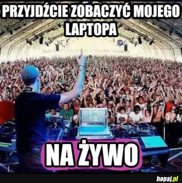 TYMCZASEM NA KONCERCIE SŁAWNEGO DJA