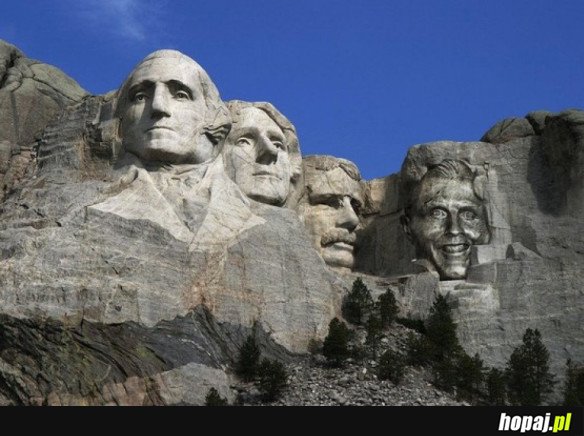 TYMCZASEM NA GÓRZE RUSHMORE