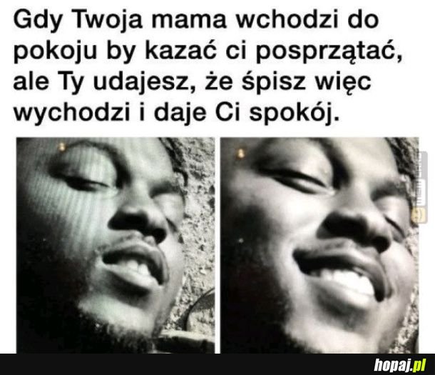 Udawane spanie