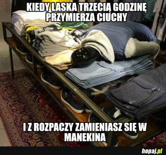 Z laską na zakupach