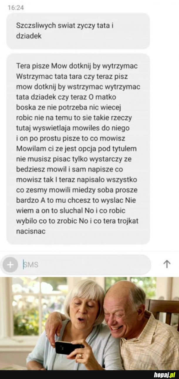 Babcia szczęśliwa z prezentu