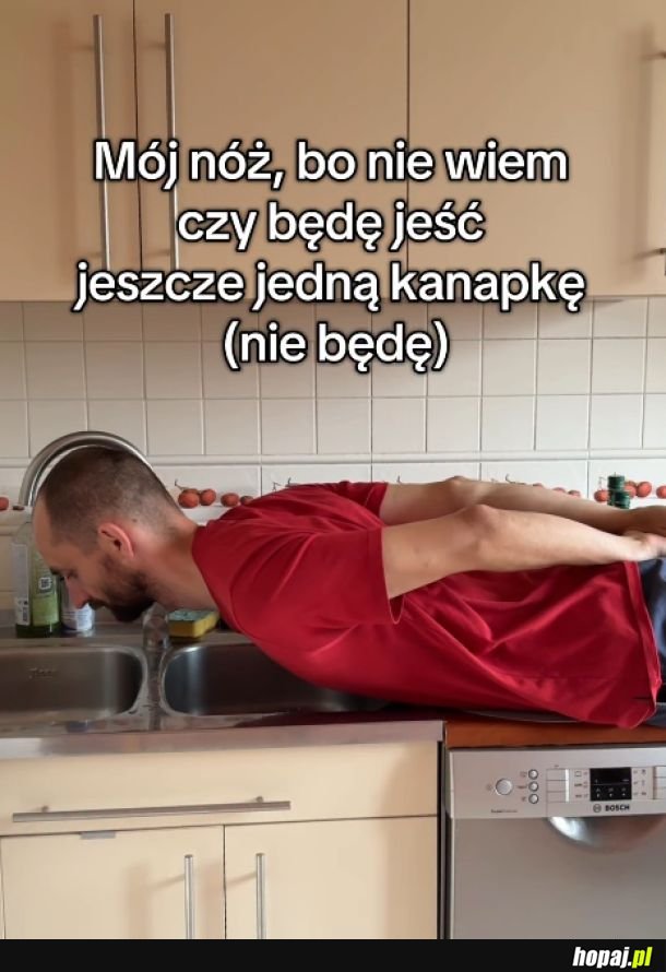 Nóż nad zlewem
