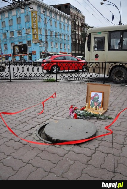 Hołd pamięci;)