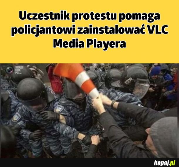 Pomocny uczestnik protestu