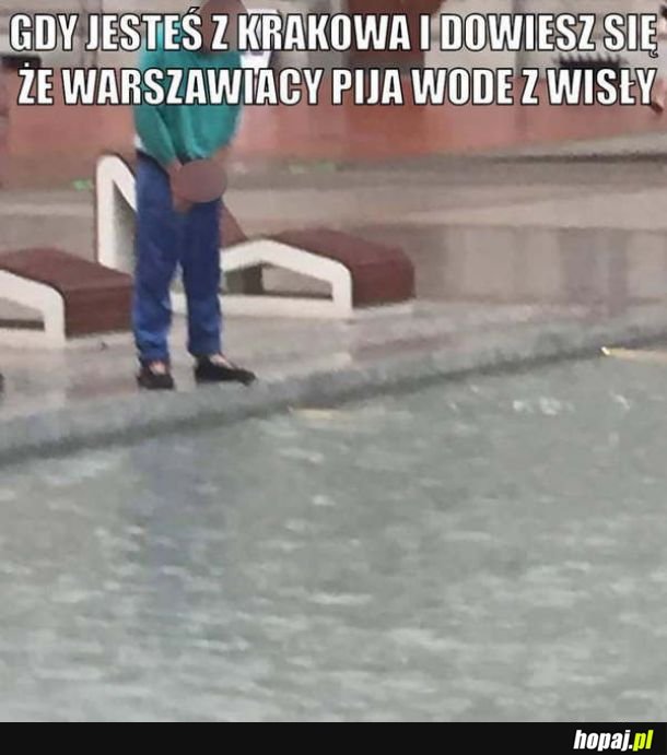  Picie wody z rzeki 