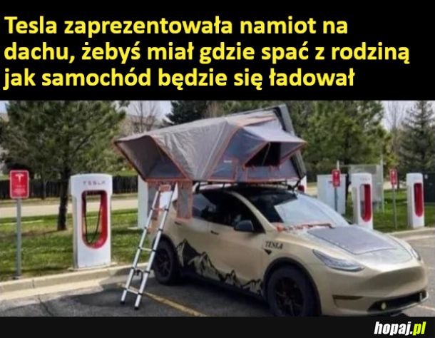 Tesla z namiotem