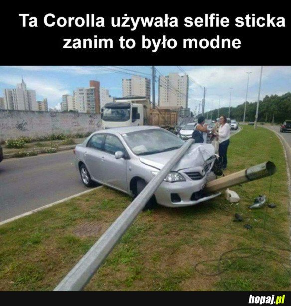 SELFIE STICK