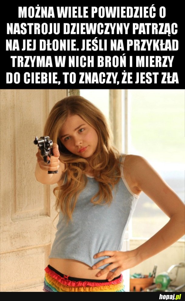 ZWRACAJCIE UWAGĘ NA DŁONIE