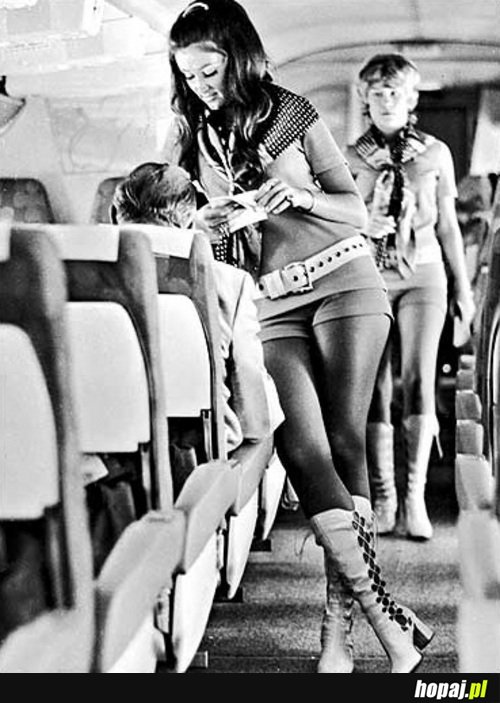 Tak wyglądały stewardessy w latach 70
