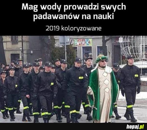 Uczniowie Maga Wody 