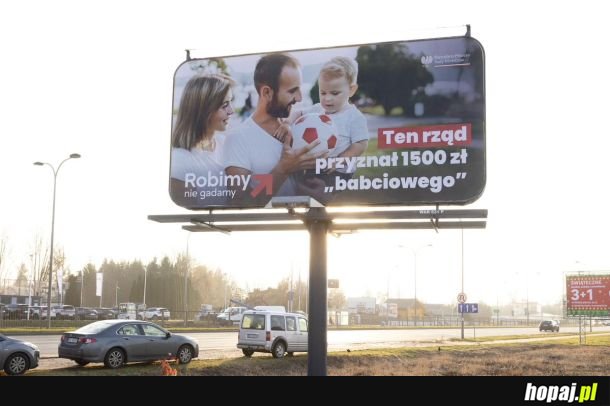 Kiedy myślałeś że paski w TVP są szczytem propagandy a one wyszły na ulice