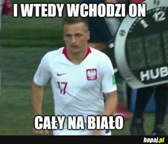 Cały na biało.