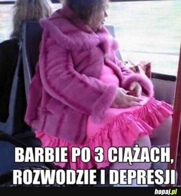 BARBIE PO 3 CIĄŻACH