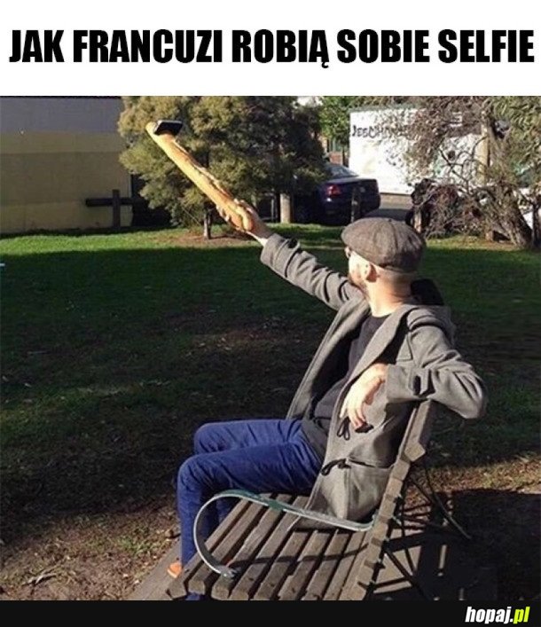 FRANCUSKIE SELFIE