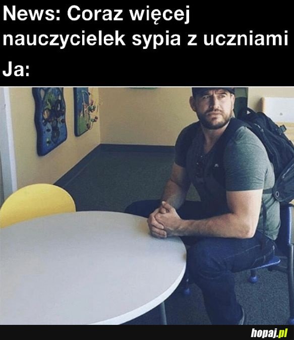 Coraz więcej nauczycielek sypia z uczniami