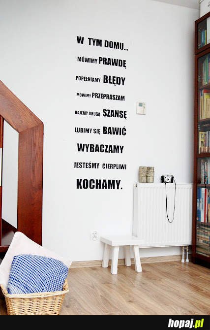 Takie tam na ścianie
