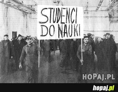 Studenci do nauki!