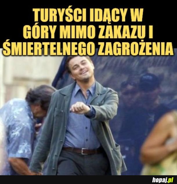 Turyści