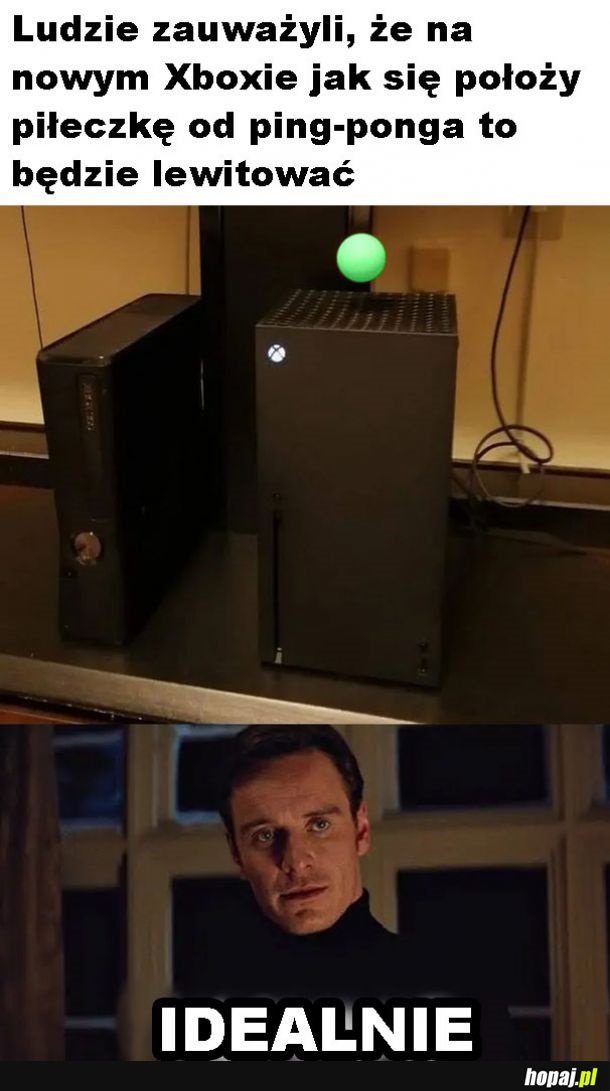 Xbox i piłeczka