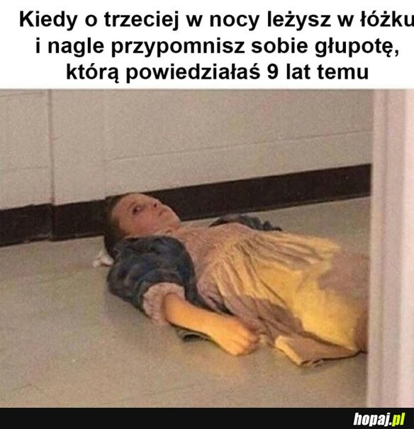 STRASZNA CHWILA