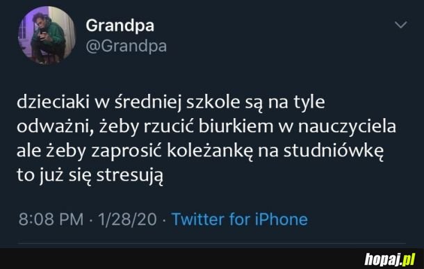 Dzieciaki w średniej szkole