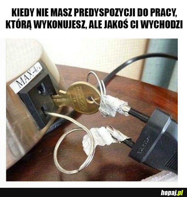 JAKOŚ SIĘ ŻYJE