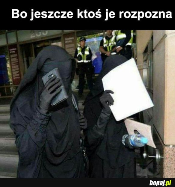 KONIECZNIE SIĘ CHOWAJCIE