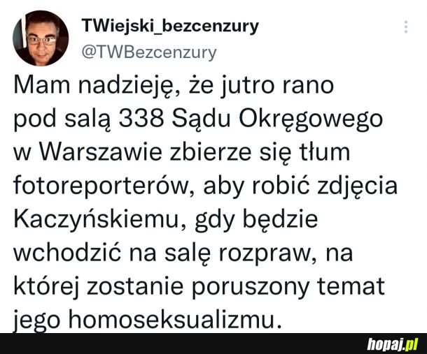 Kaczyński musi przed sądem udowodnić, że nie jest gejem